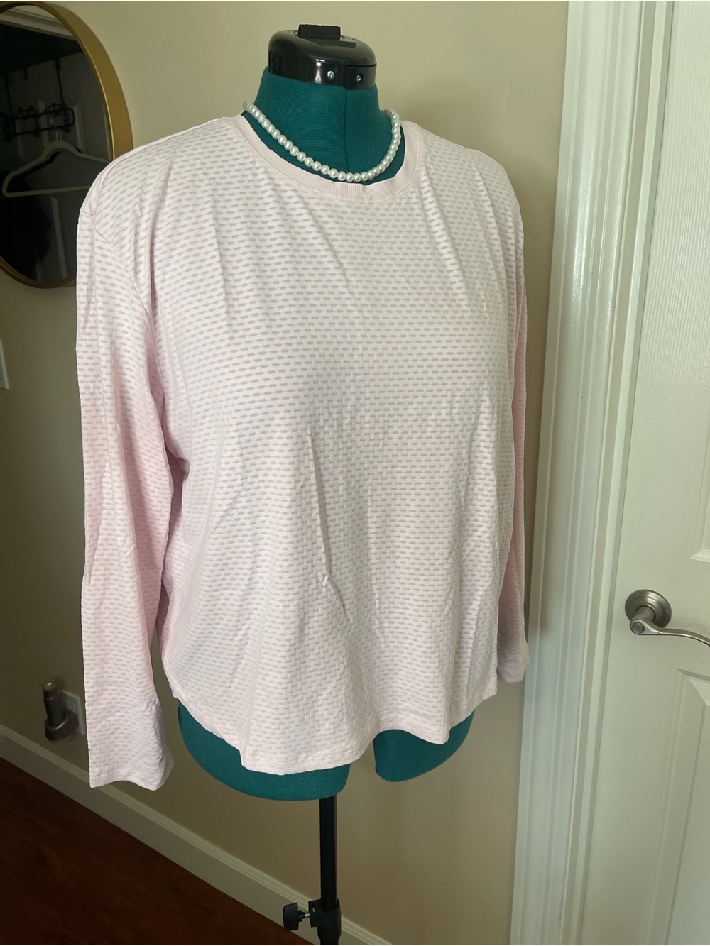 RBX Light Pink Long Sleeve Workout Top - Picture 3 of 9